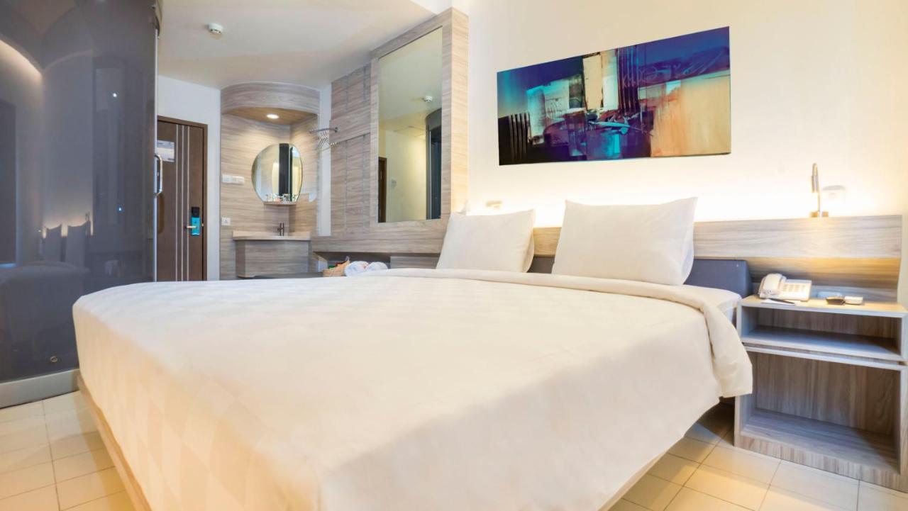 City Of Aventus Hotel - Denpasar מראה חיצוני תמונה